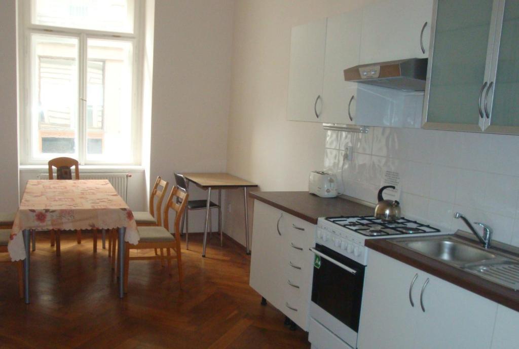 פראג Gallery Hostel מראה חיצוני תמונה