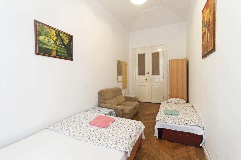 פראג Gallery Hostel מראה חיצוני תמונה
